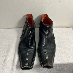 Men's Black Leather Boots with Contrast Stitching Sz 10